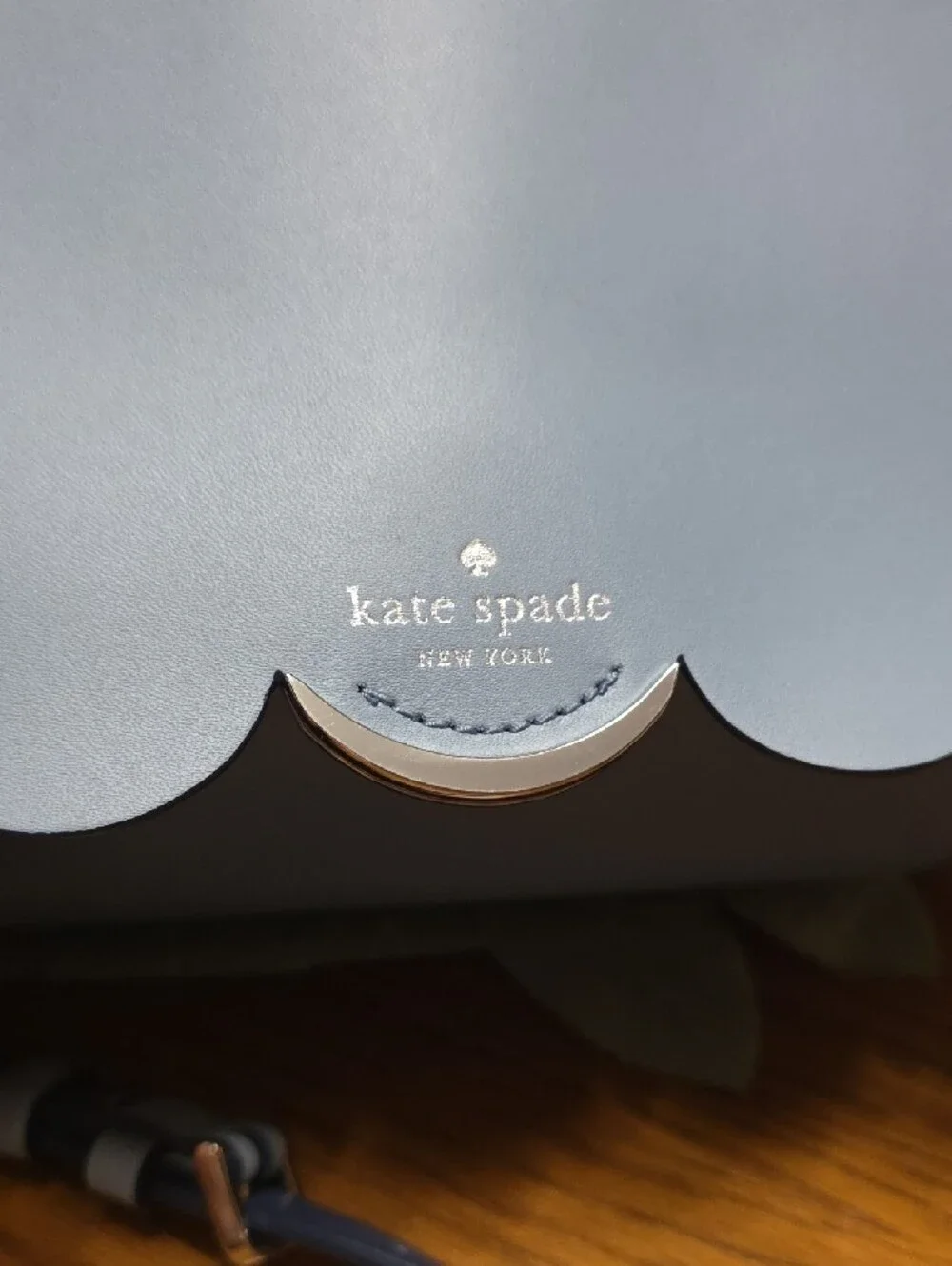 kate spade elegant scalloped